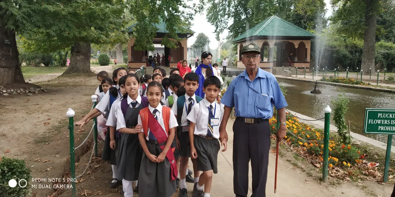 Class 10th B 2012 batch photo
