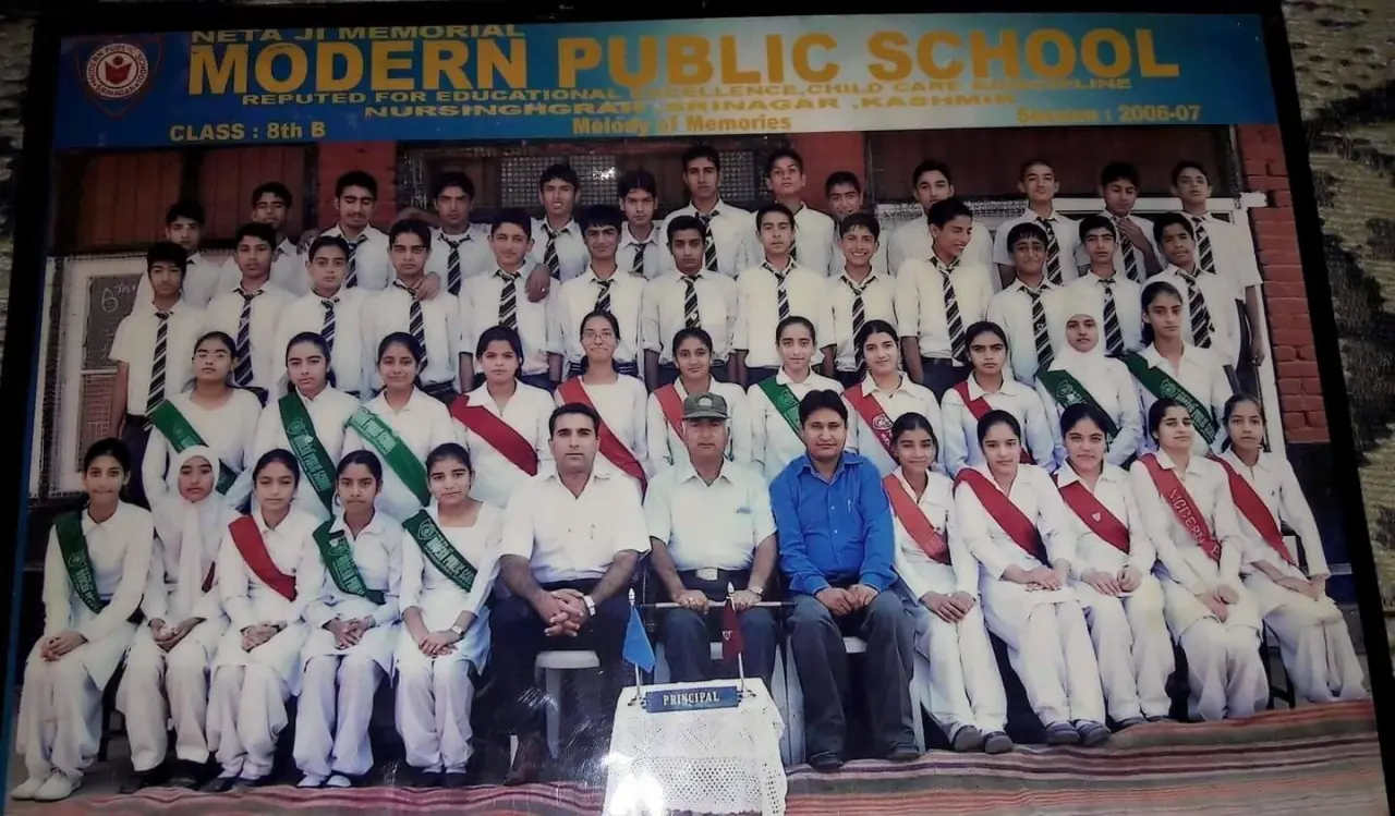 Batch photo with founder